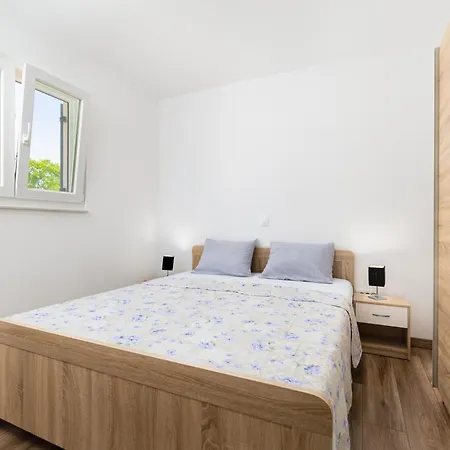 Vila Aurora Gabonjin