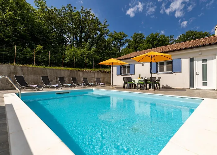 Aurora Villa Gabonjin