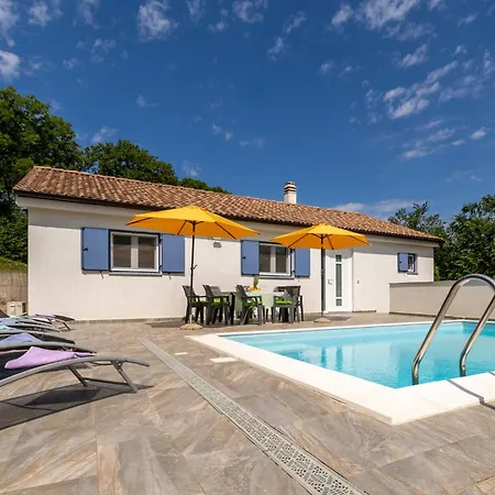 Villa Aurora *