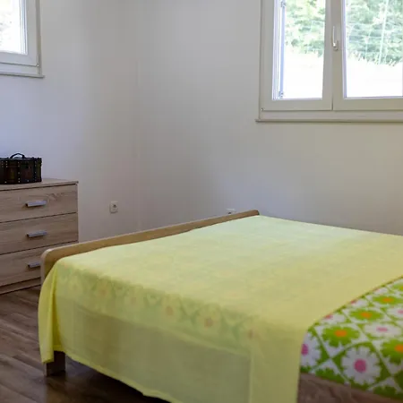 וילה Aurora Gabonjin