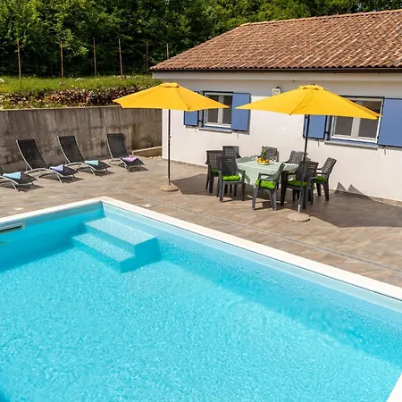 Aurora Villa Gabonjin